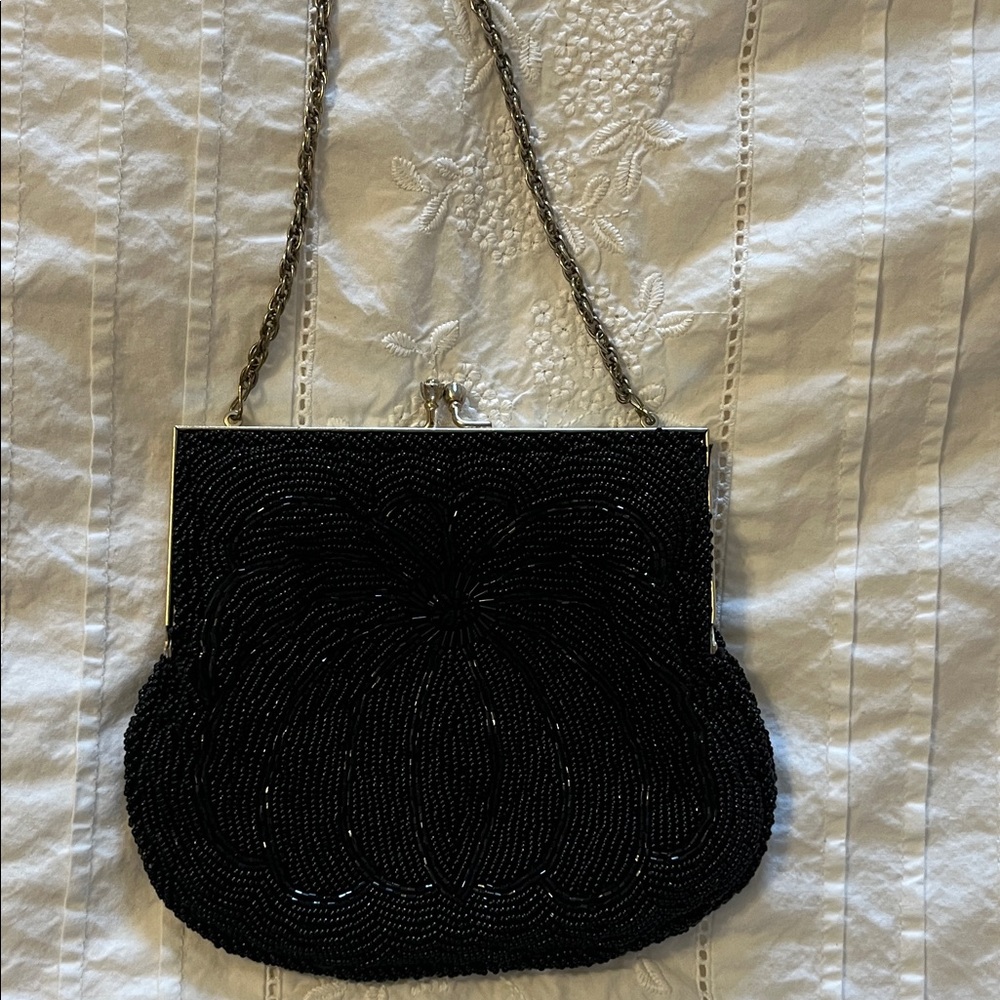 Elegant Black Beaded Evening Bag with Chain Strap